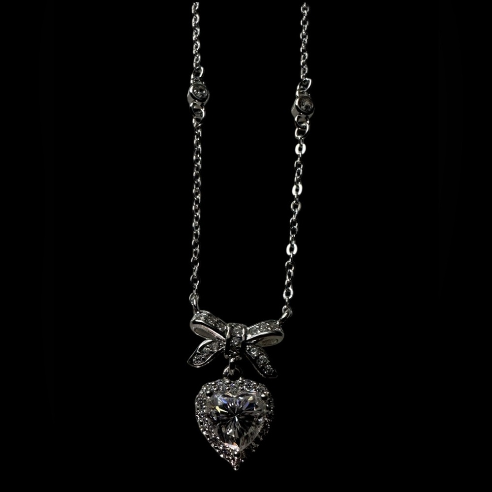 18k White gold moissanite, diamond 20” Pendant Necklace - Picture 2 of 5